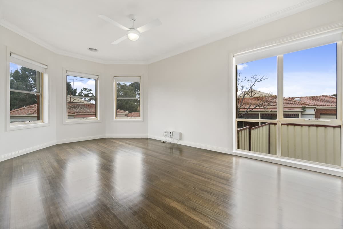 5 / 13 Carey Crescent, BACCHUS MARSH VIC 3340, Bacchus Marsh - Thumbnail 3