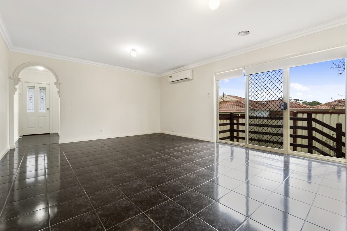 5 / 13 Carey Crescent, BACCHUS MARSH VIC 3340, Bacchus Marsh - Thumbnail 5