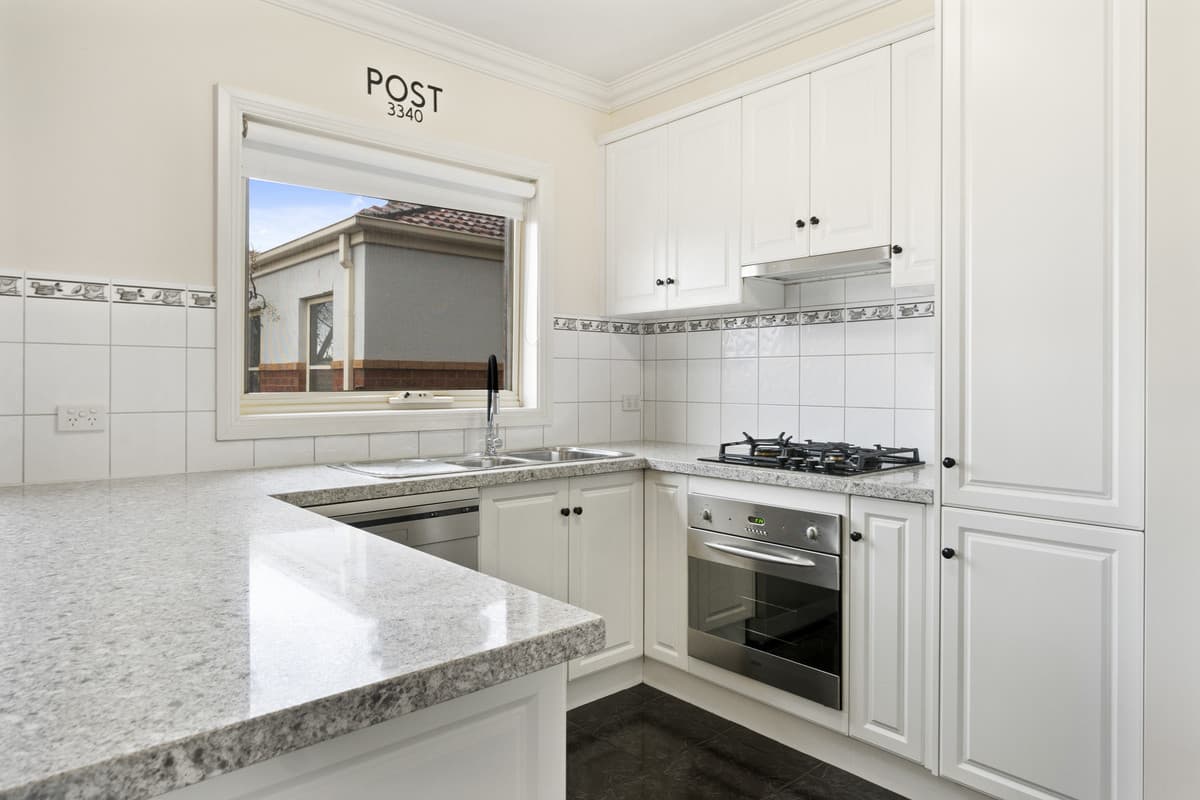 5 / 13 Carey Crescent, BACCHUS MARSH VIC 3340, Bacchus Marsh - Thumbnail 7