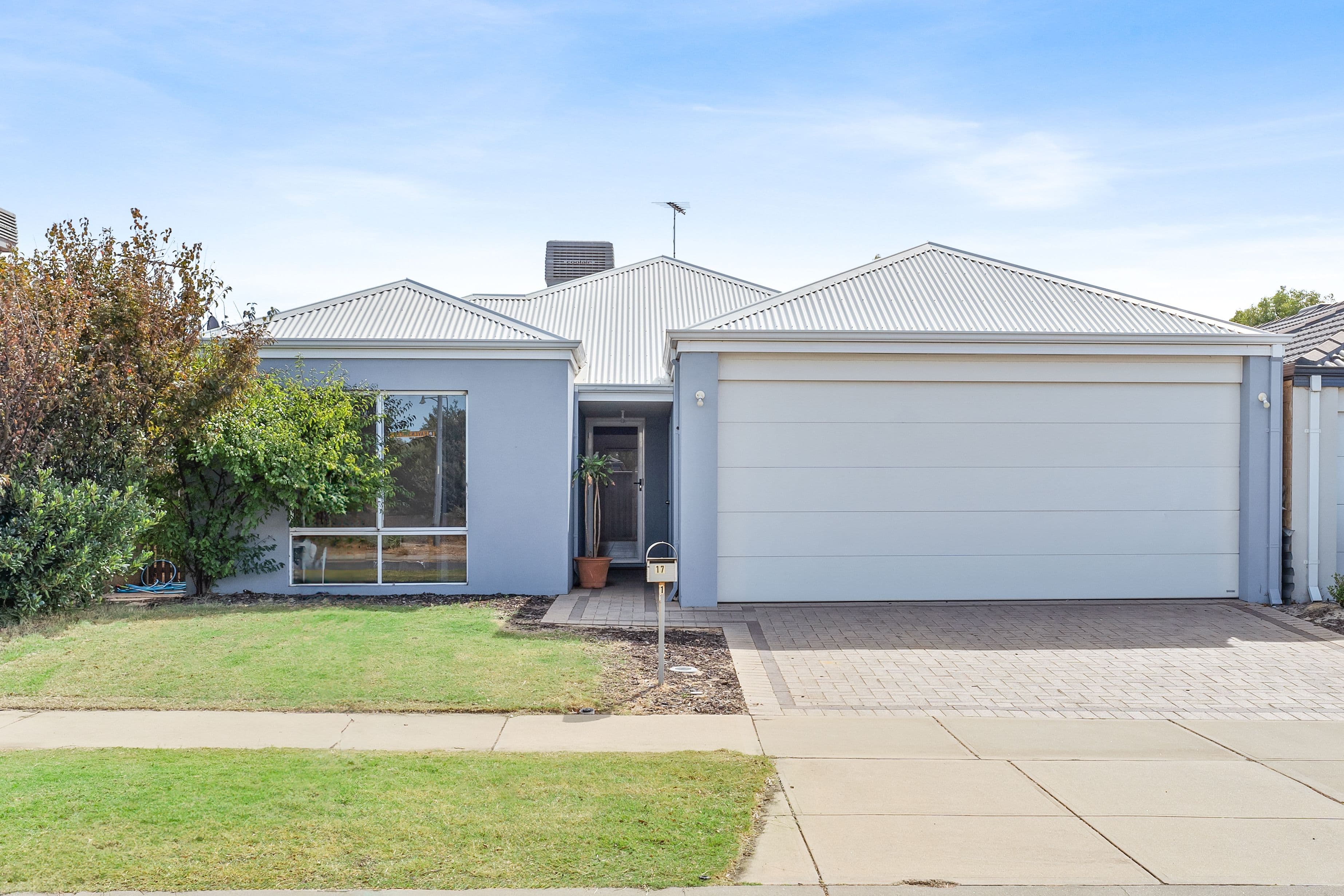 17 Ravensfield Road, Baldivis WA 6171, Baldivis - Image 1