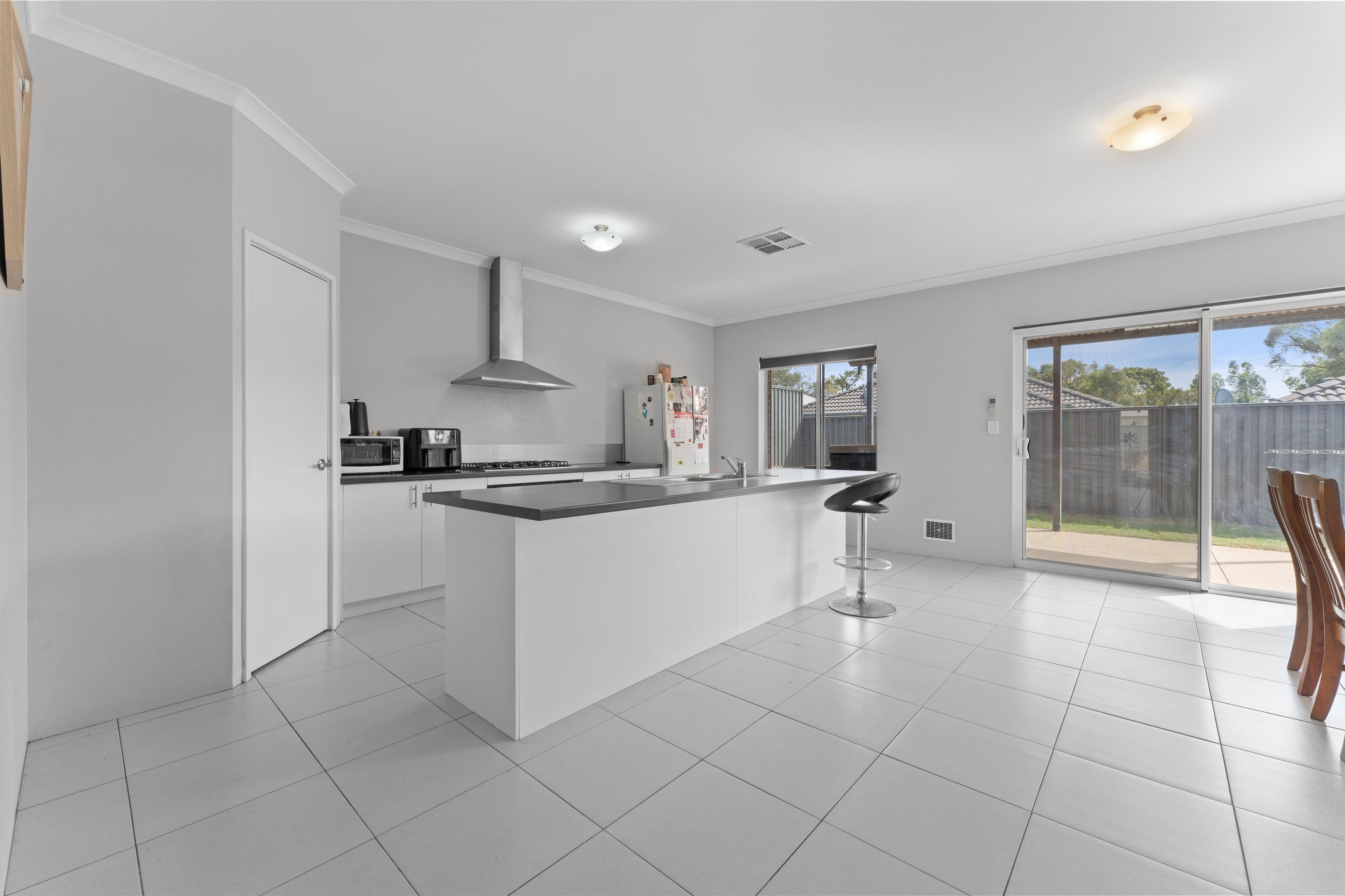 17 Ravensfield Road, Baldivis WA 6171, Baldivis - Thumbnail 8