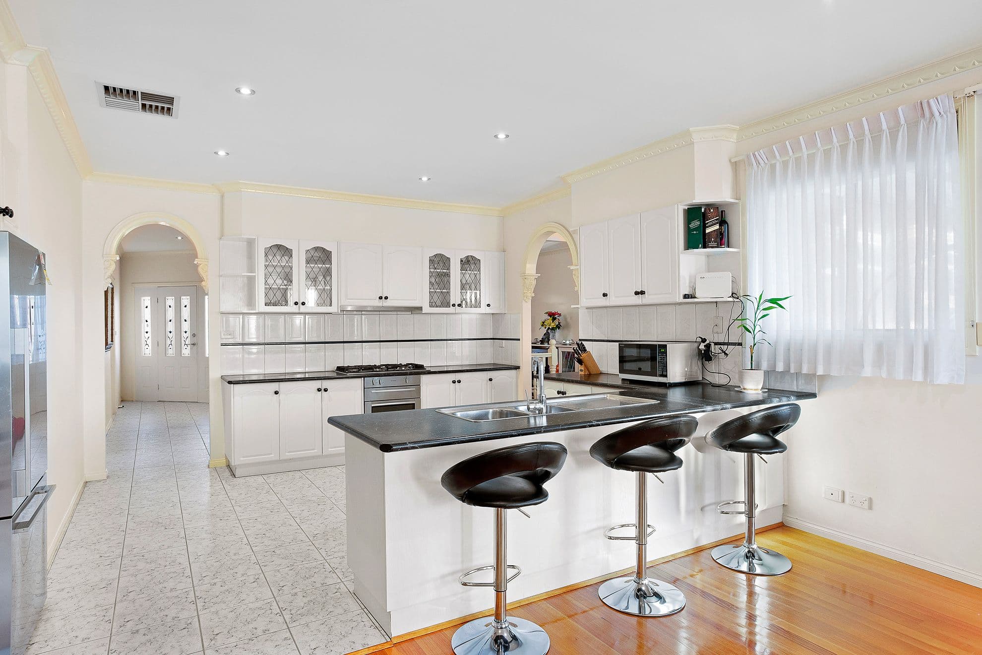 21 Hallyburton Drive, Clyde North - Thumbnail 4
