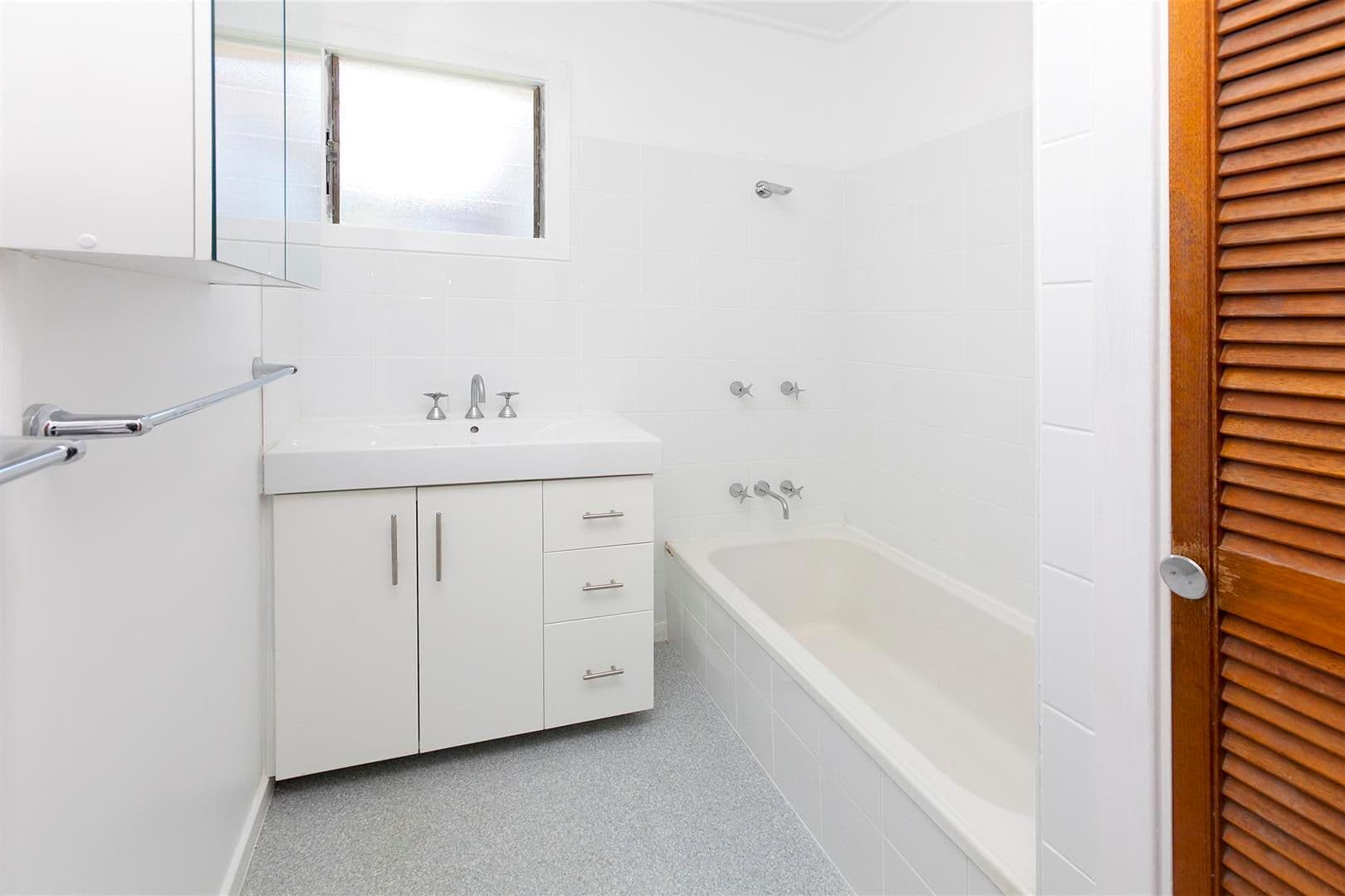 4 Morland Street, MOUNT GRAVATT EAST QLD 4122, Mount Gravatt East - Thumbnail 6