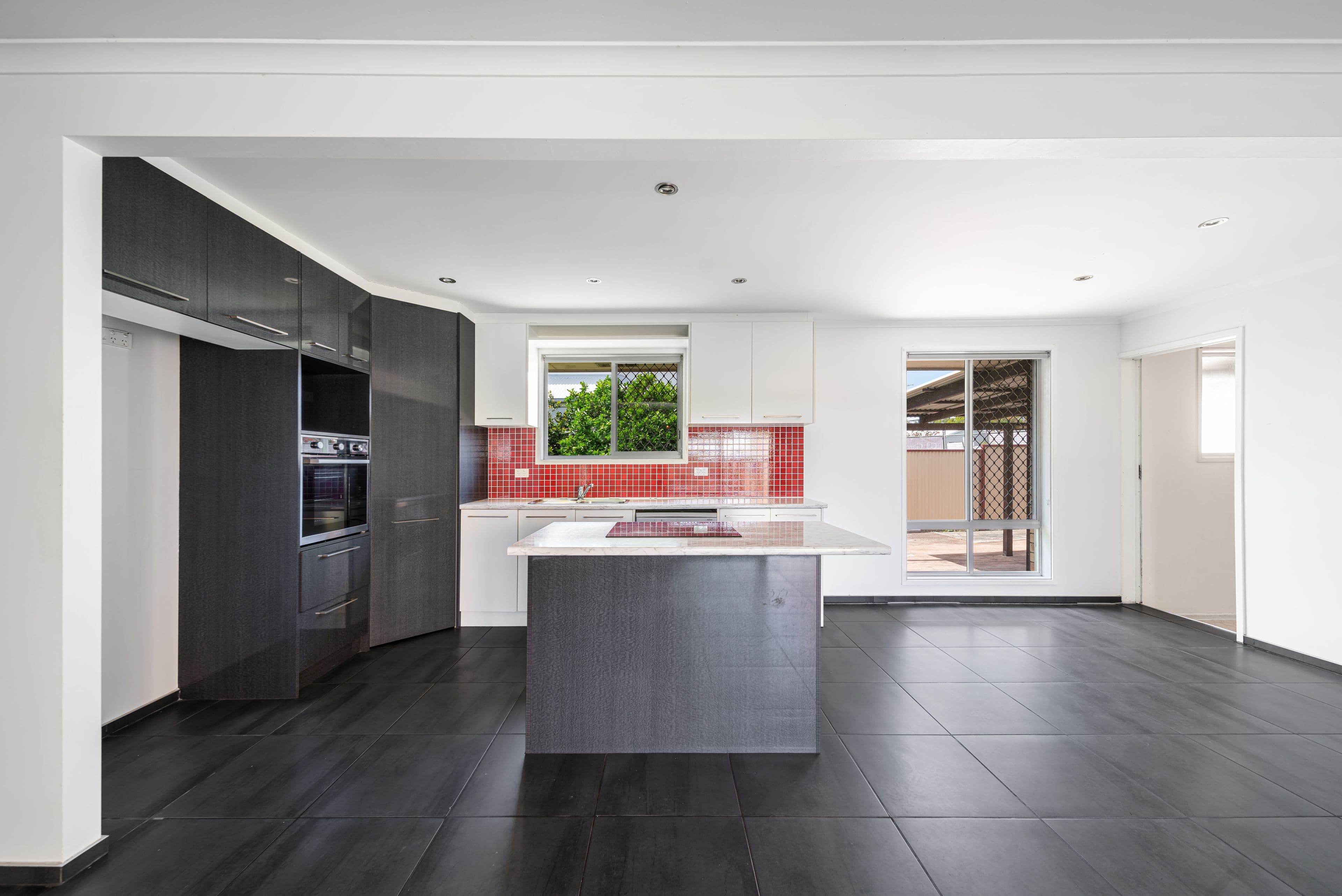 23 Vaughan Avenue, Maroochydore QLD 4558, Maroochydore - Thumbnail 2