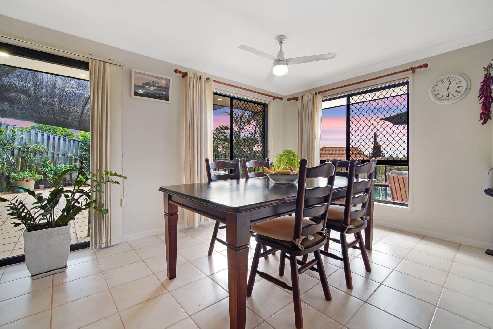 9 Ilminster Crescent, Mudgeeraba QLD 4213, Mudgeeraba - Thumbnail 8
