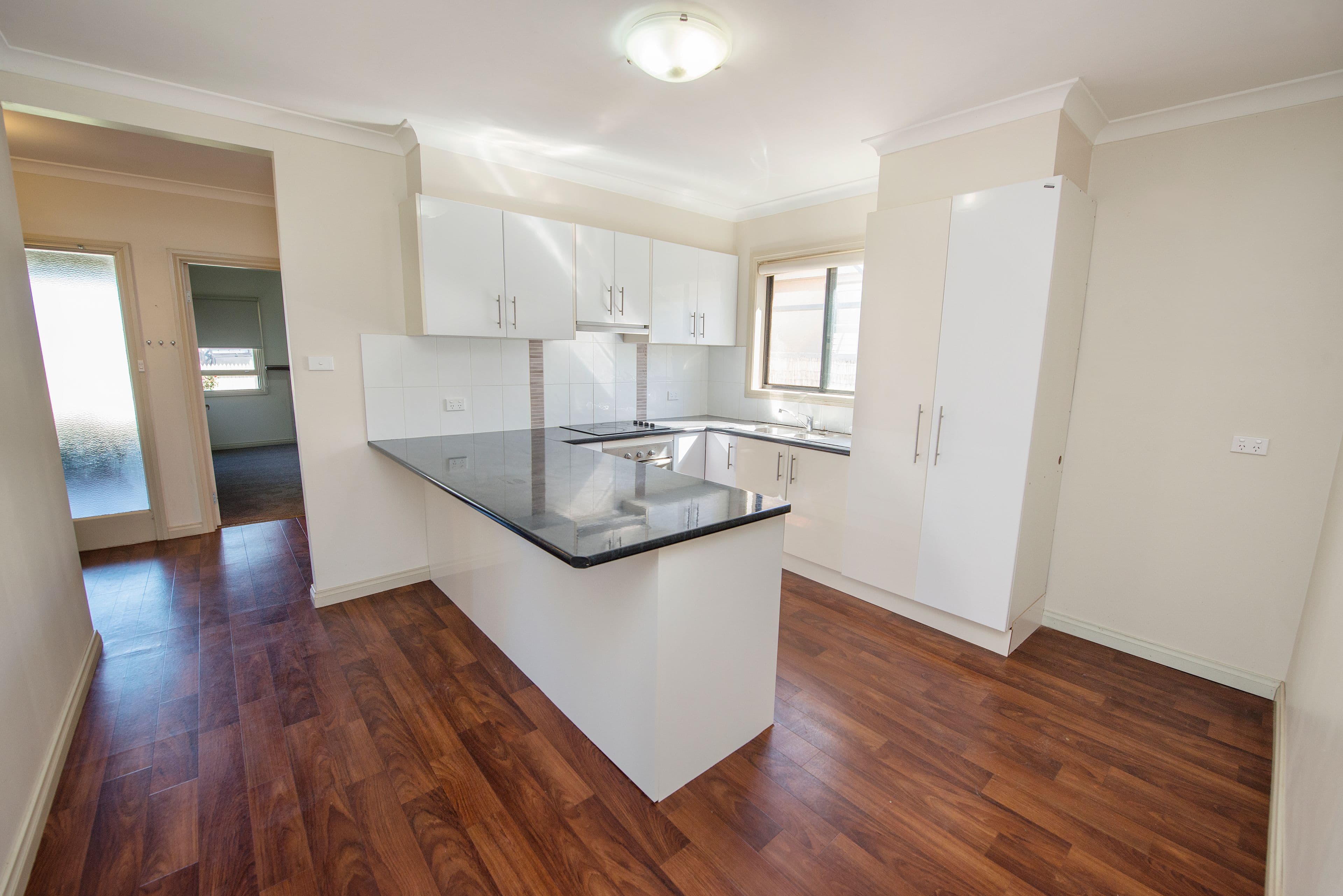 302/100 Somerville Road, Yarraville - Thumbnail 2