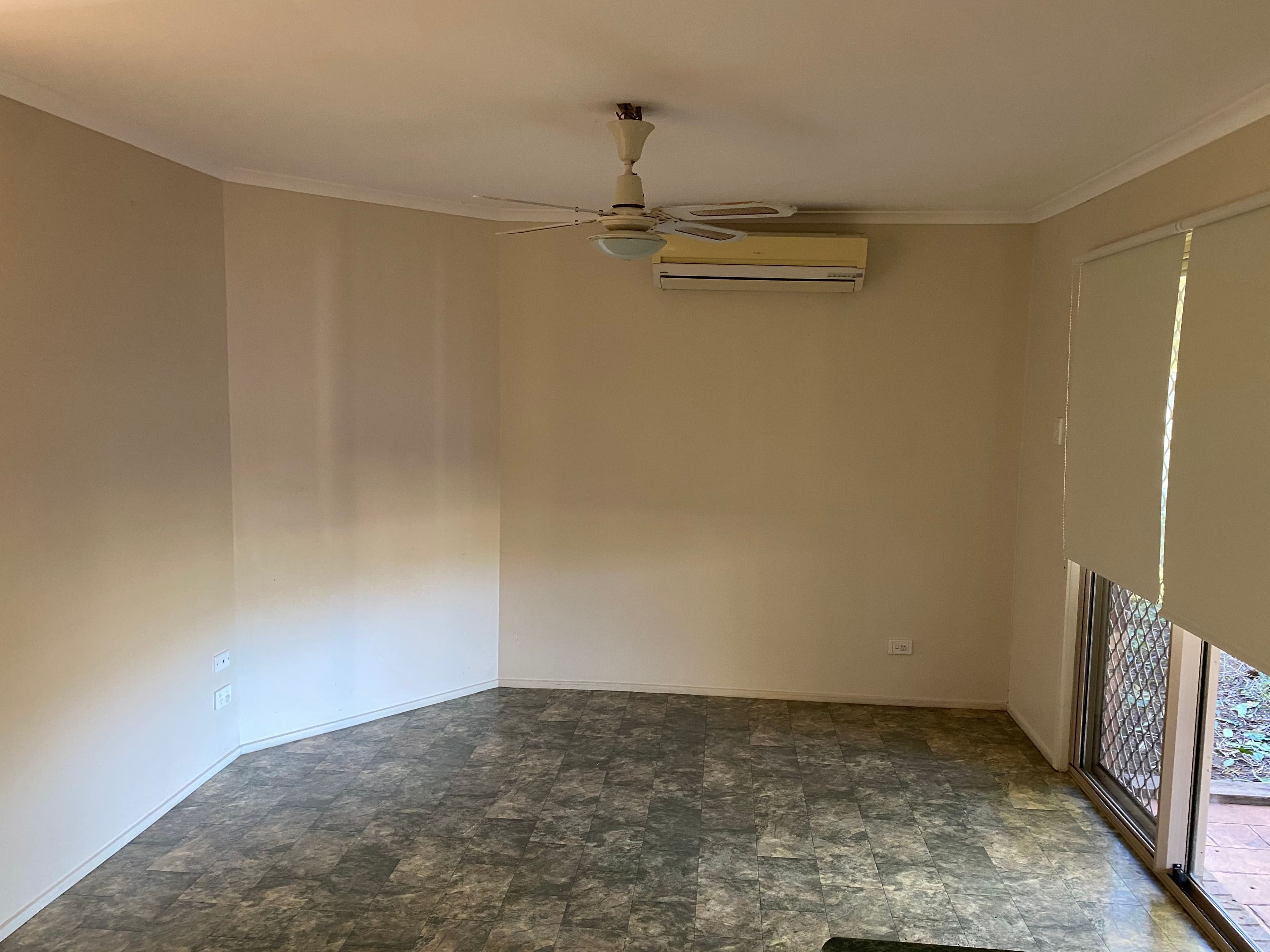 11 Vanda Place, Deception Bay QLD 4508, Deception Bay - Thumbnail 4