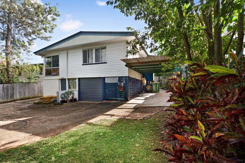 81 Todds Road, Lawnton - Thumbnail 3