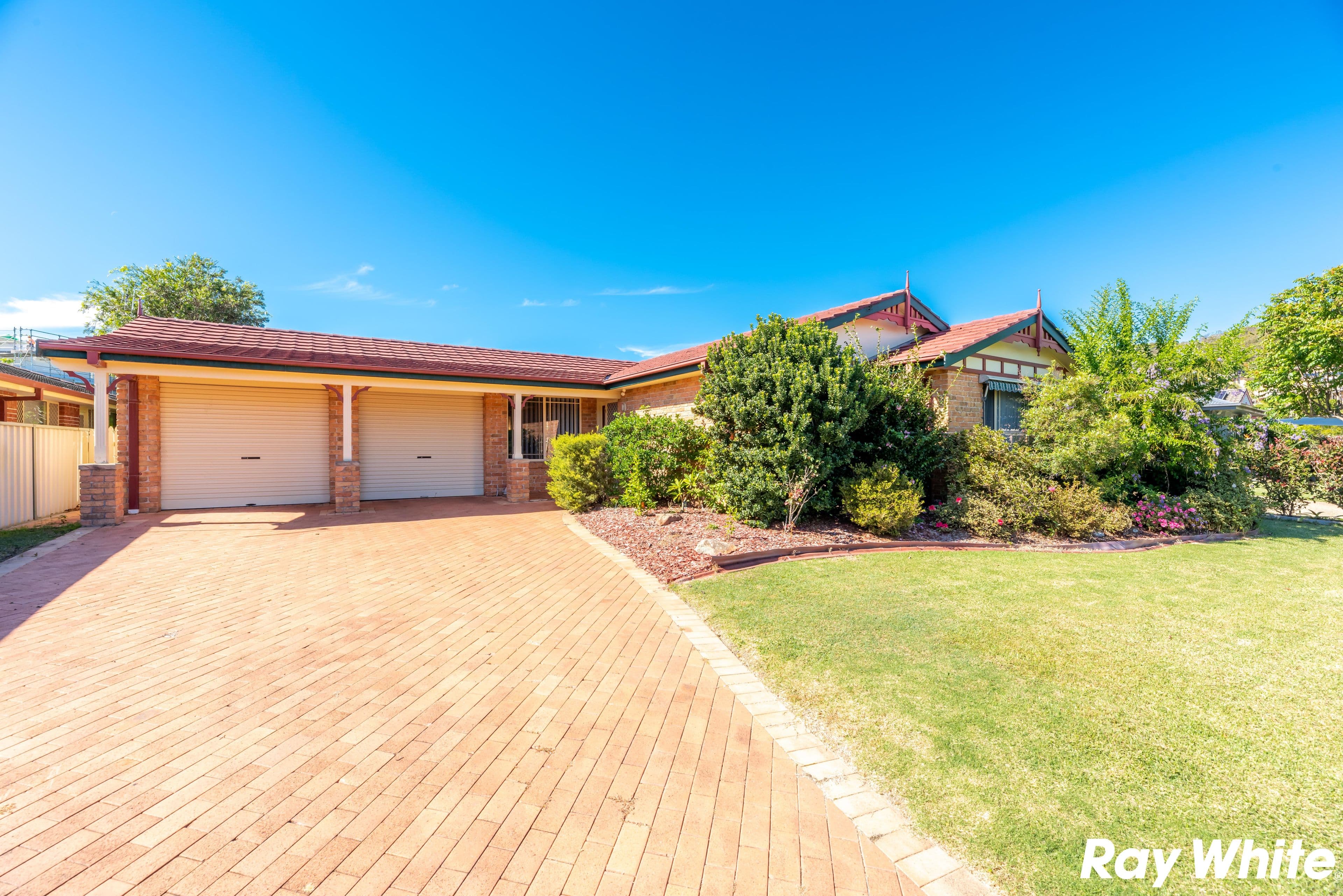 27 Karloo Street, Forster - Image 1