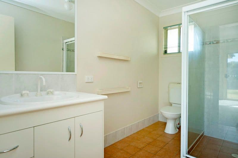 21 Langfield Crescent, ORMEAU QLD 4208, Ormeau Hills - Thumbnail 7