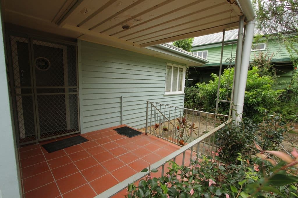 16 Judith Street, ASHGROVE QLD 4060, Ashgrove - Thumbnail 2