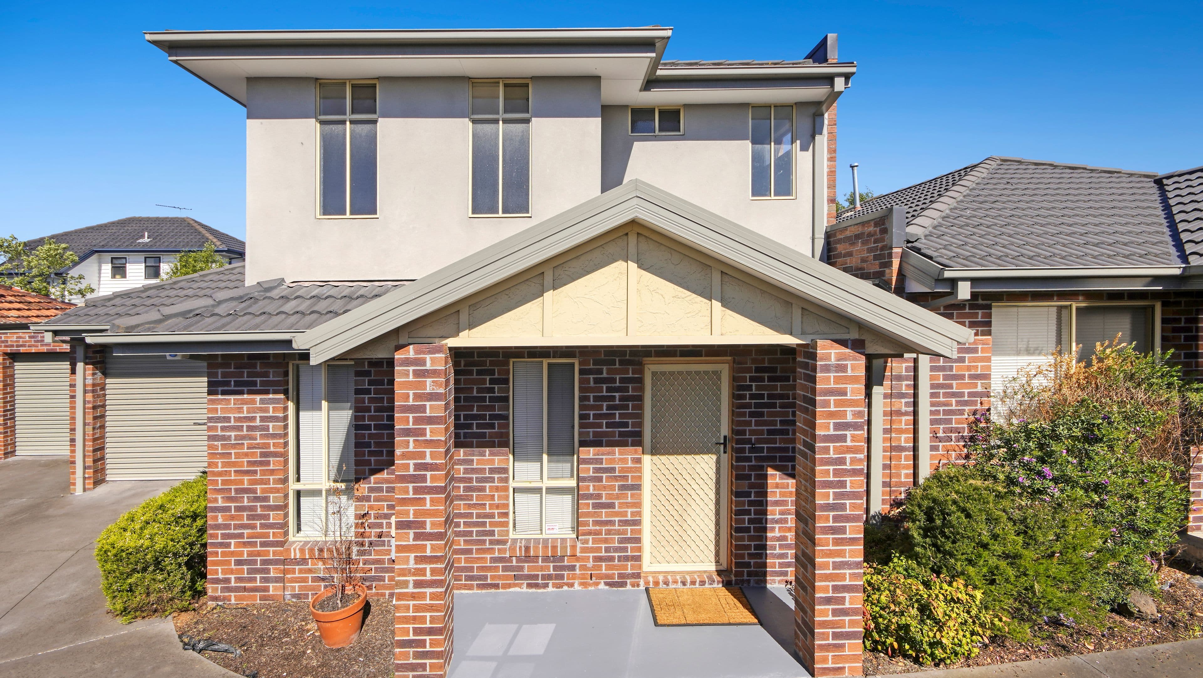 19a Evans Crescent, Reservoir VIC 3073, Reservoir - Thumbnail 2