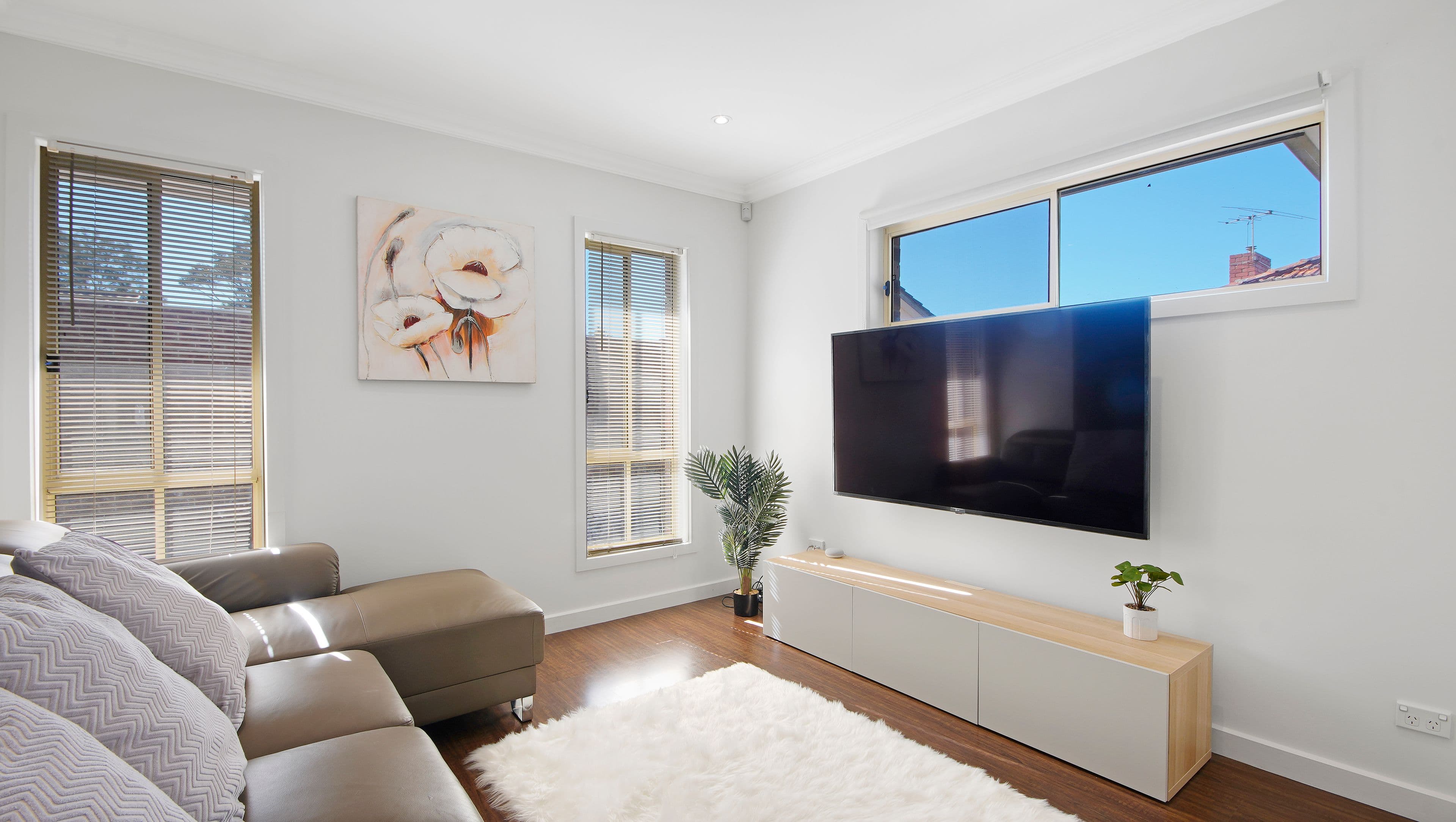 19a Evans Crescent, Reservoir VIC 3073, Reservoir - Thumbnail 5
