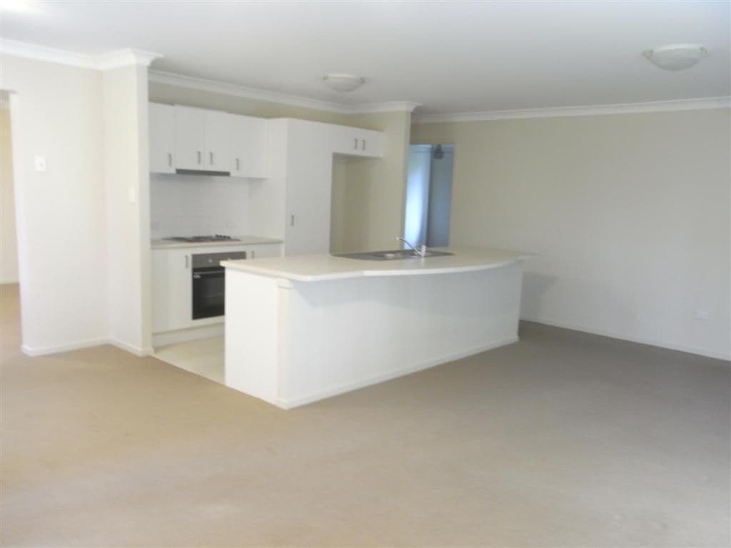 7 Teresa Street, NIKENBAH QLD 4655, Nikenbah - Thumbnail 8