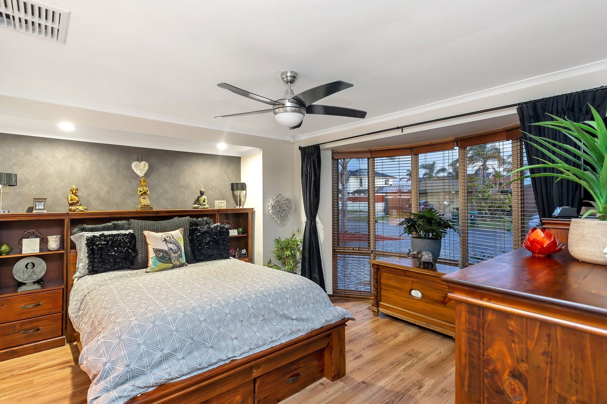 17 Gordon Luxton Drive, North Haven SA 5018, North Haven - Thumbnail 6