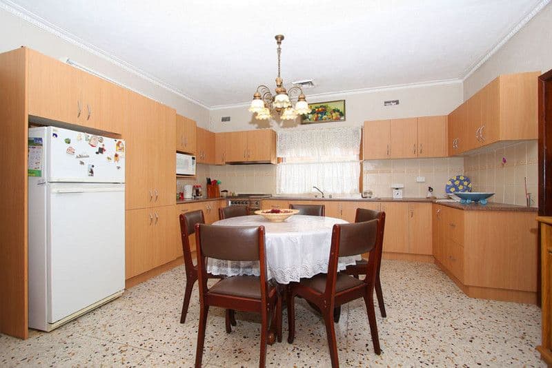 7 Pitt Street, BRUNSWICK VIC 3056, Brunswick - Thumbnail 2