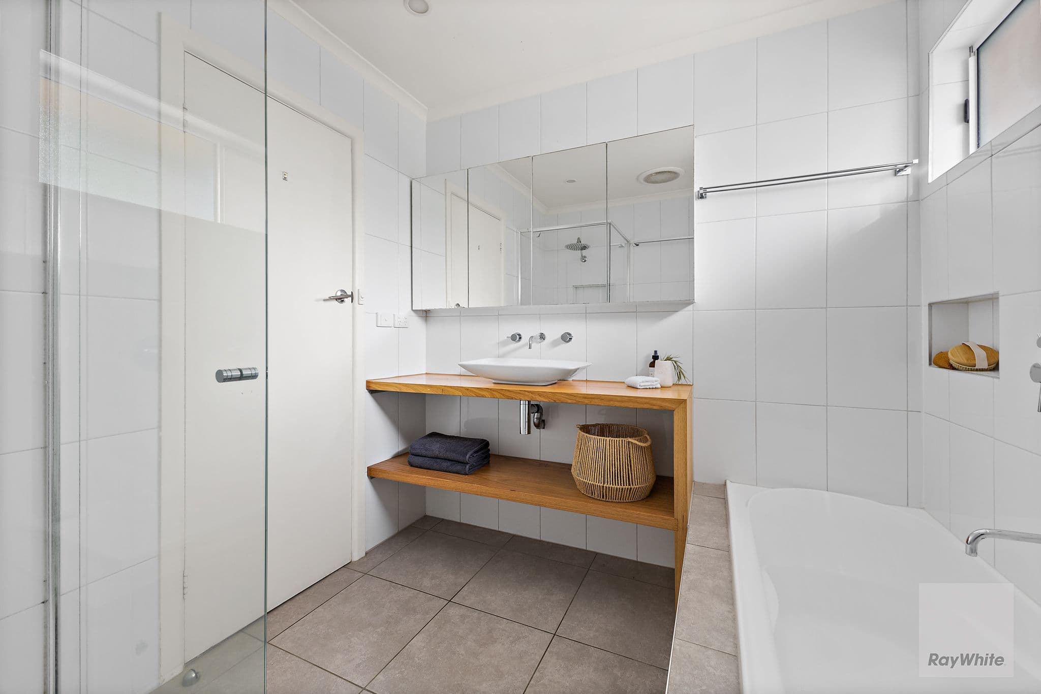 26 Lea Crescent, Bundoora VIC 3083, Bundoora - Thumbnail 7