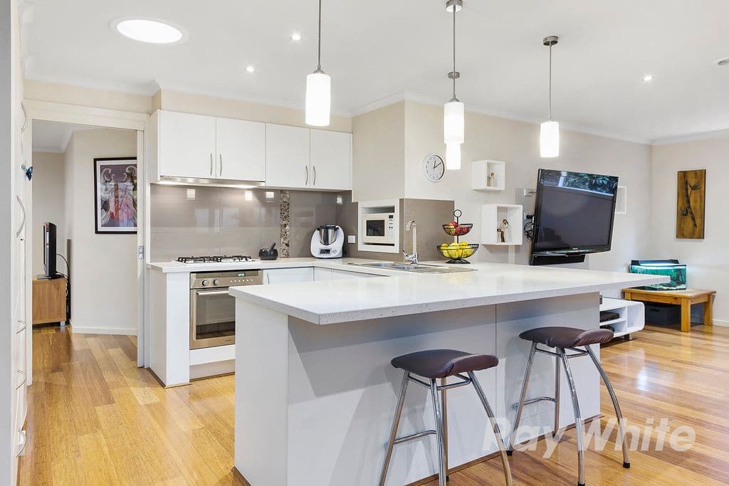 77 Berrabri Drive, Scoresby VIC 3179, Scoresby - Thumbnail 3