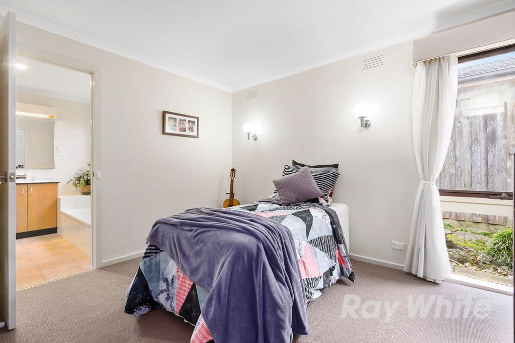 77 Berrabri Drive, Scoresby VIC 3179, Scoresby - Thumbnail 8