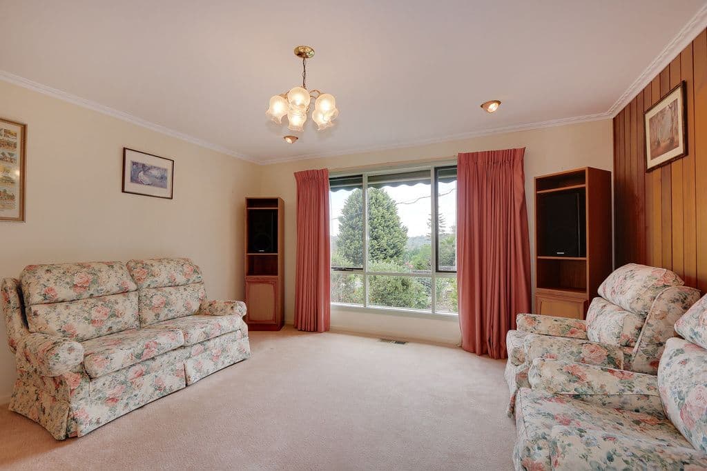 12 Hedwig Drive, Mooroolbark VIC 3138, Mooroolbark - Thumbnail 3