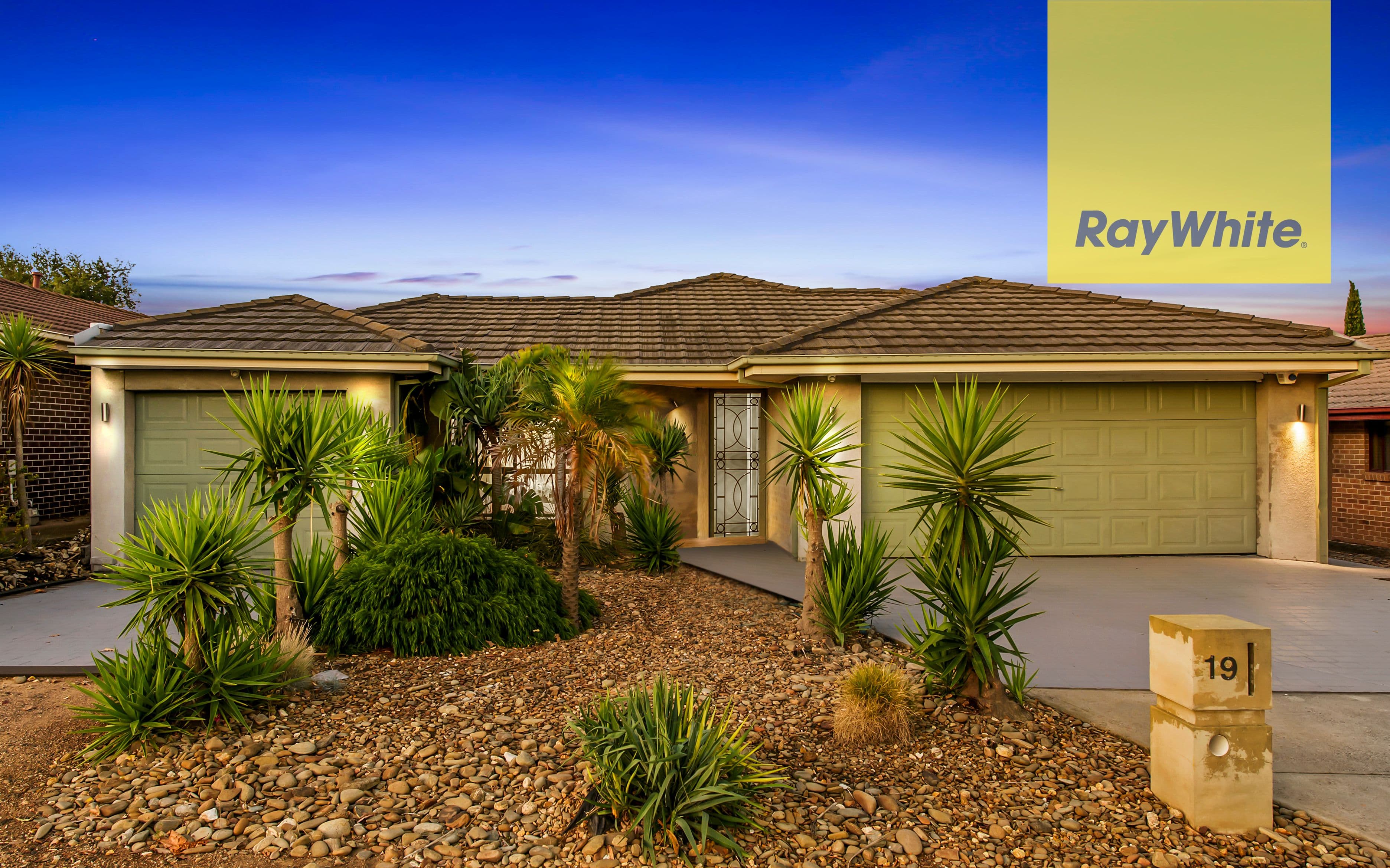 19 Berthon Crescent, Hillside VIC 3037, Hillside - Image 1
