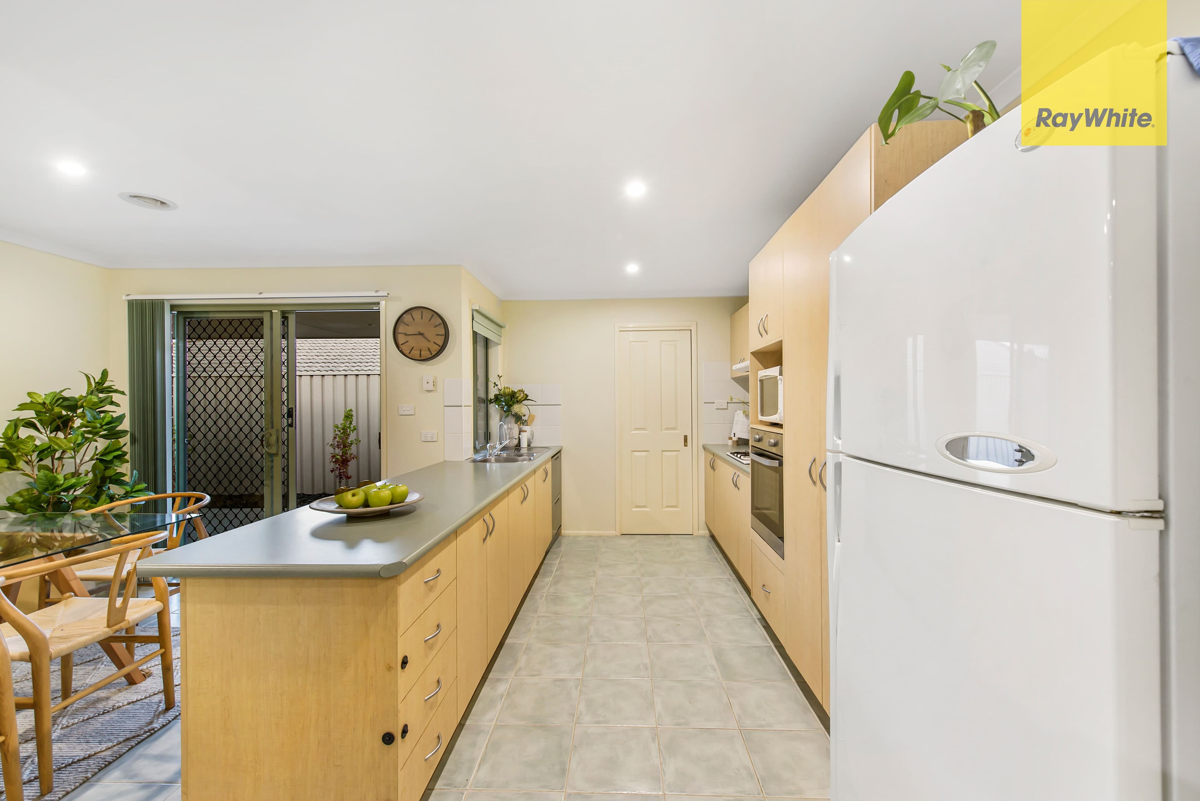 19 Berthon Crescent, Hillside VIC 3037, Hillside - Thumbnail 3