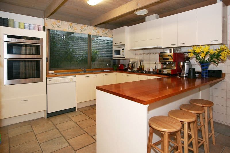 13 Powrie Court, RINGWOOD NORTH VIC 3134, Ringwood North - Thumbnail 2
