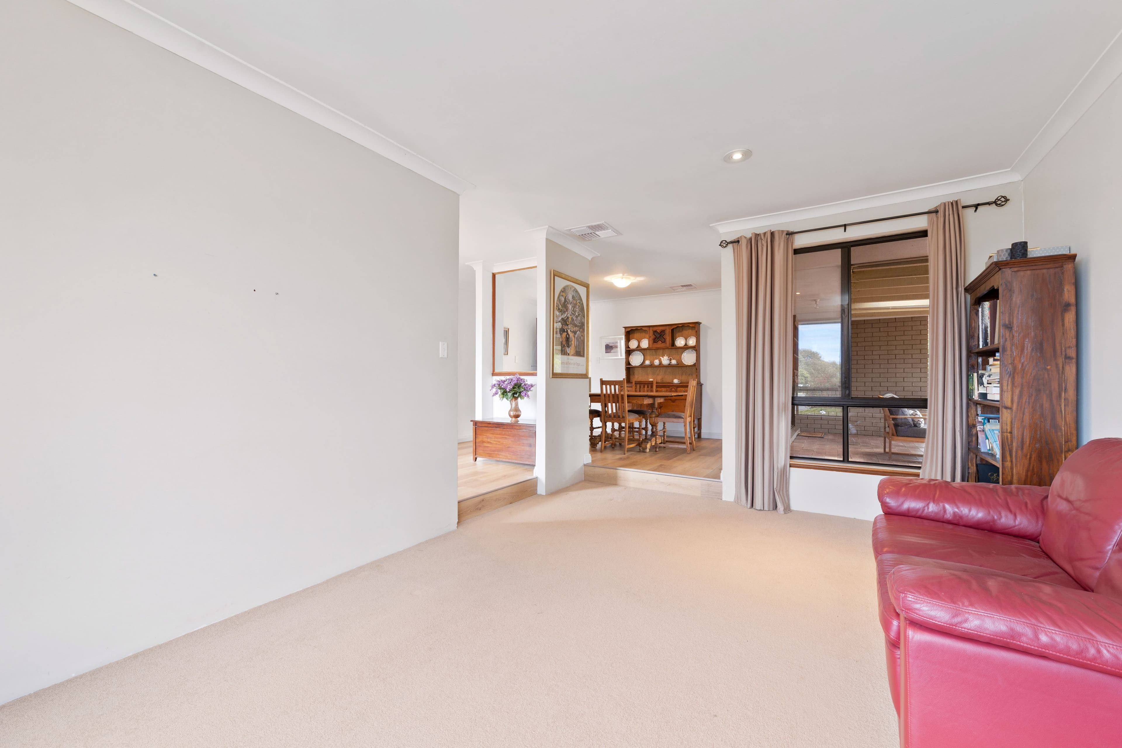 18 Rostrata Avenue, Willetton WA 6155, Willetton - Thumbnail 3