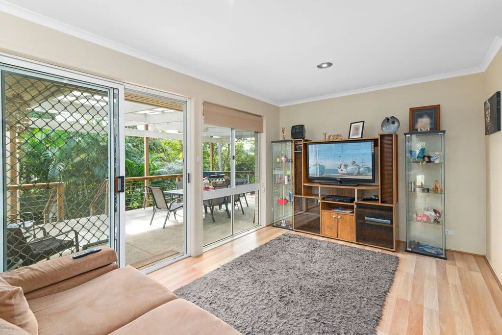 3 Costelloe Street, Tugun QLD 4224, Tugun - Thumbnail 2
