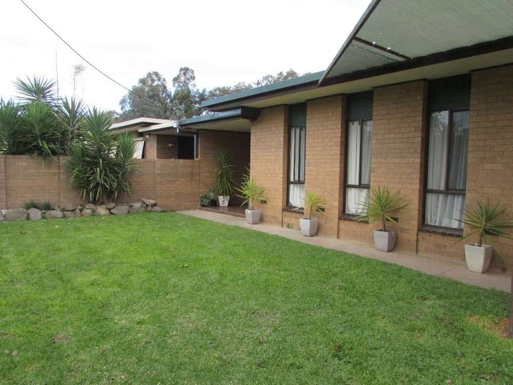 510 Lyne Street, Lavington NSW 2641, Lavington - Image 1