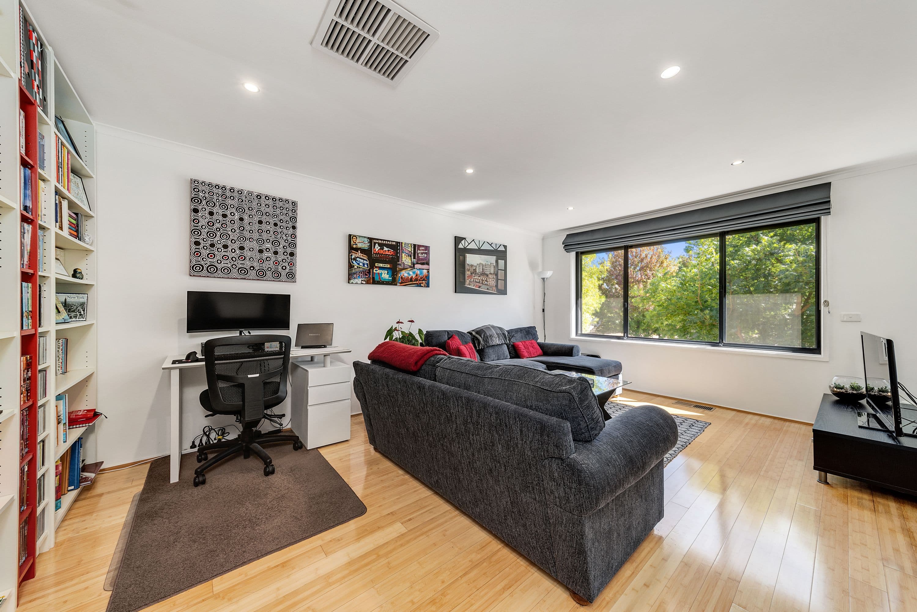 105 Macrossan Crescent, Latham ACT 2615, Latham - Thumbnail 4