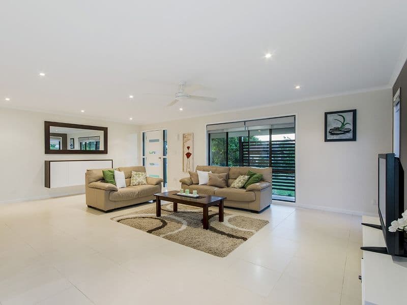 7 Mayjohn Avenue, Carrara QLD 4211, Carrara - Thumbnail 3