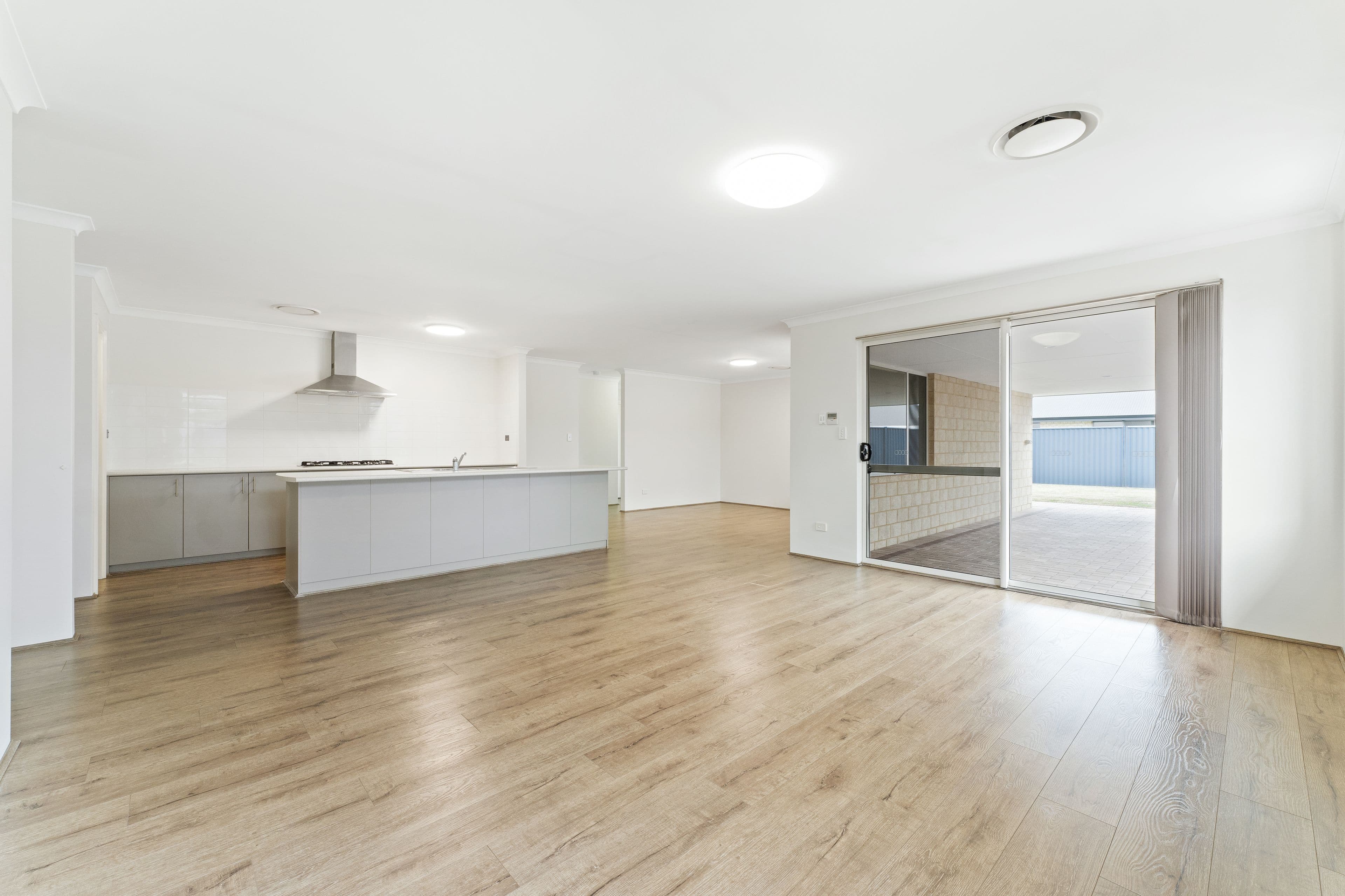 5 Lagoon Pass, Baldivis WA 6171, Baldivis - Thumbnail 7