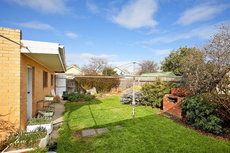 15 Townhall Avenue, PRESTON VIC 3072, Preston - Thumbnail 2