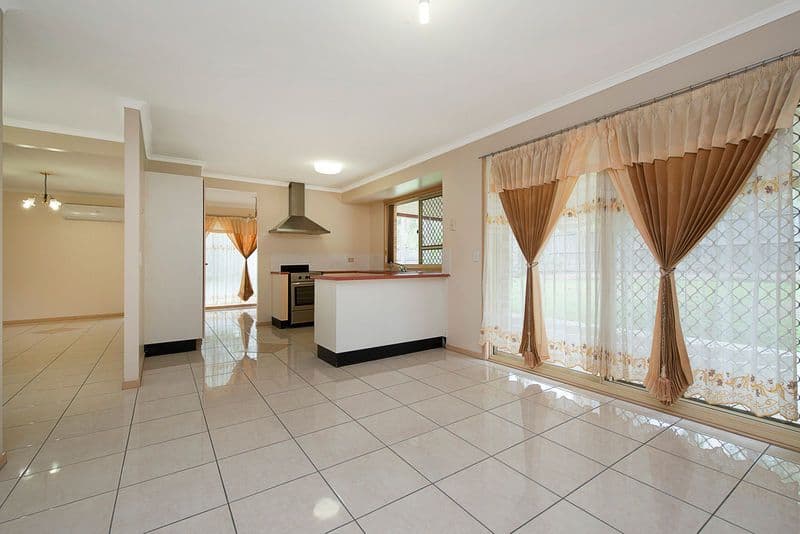31 Esperance Street, RUNCORN QLD 4113, Runcorn - Thumbnail 3