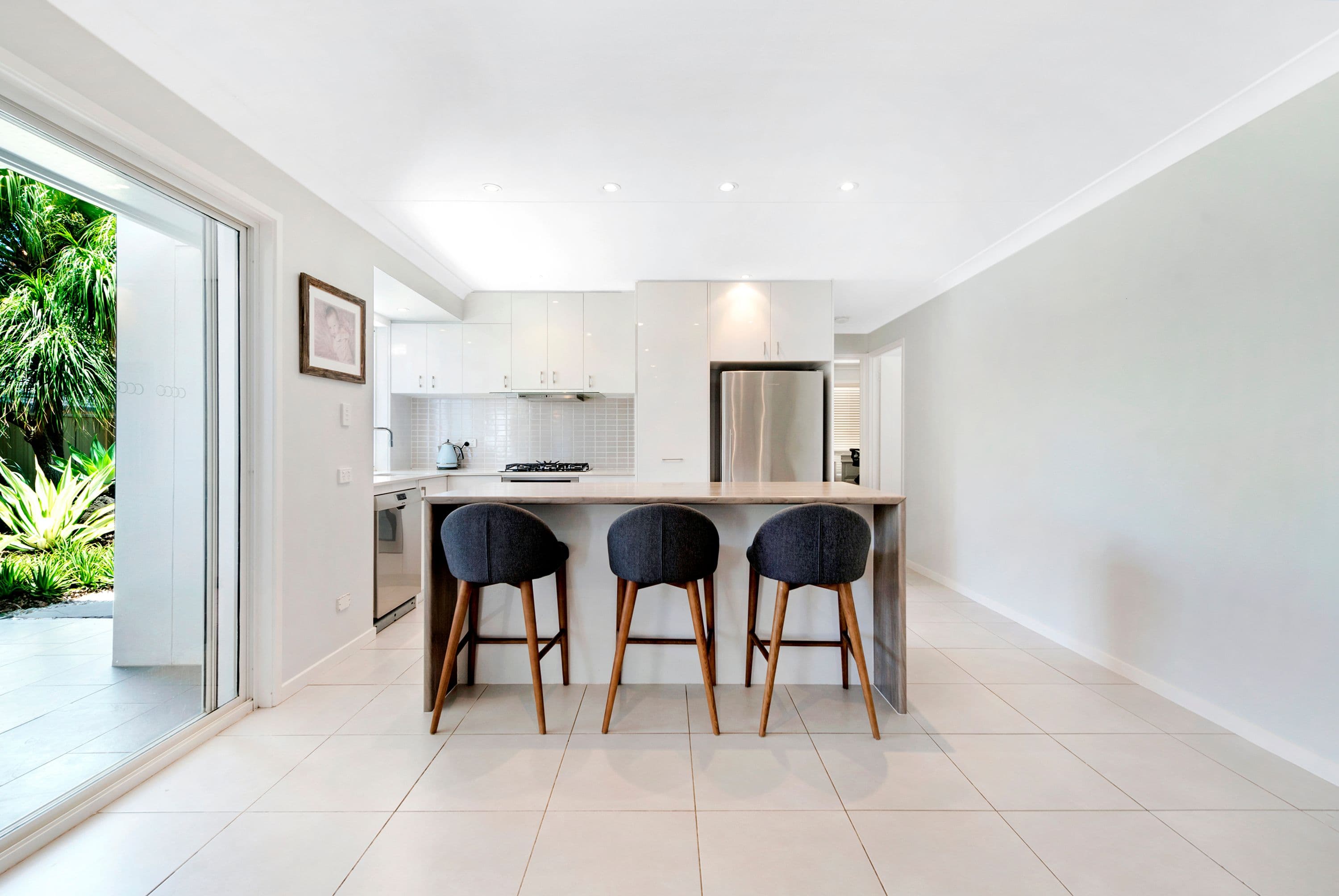22 Sophie Avenue, Broadbeach Waters QLD 4218, Broadbeach Waters - Thumbnail 8