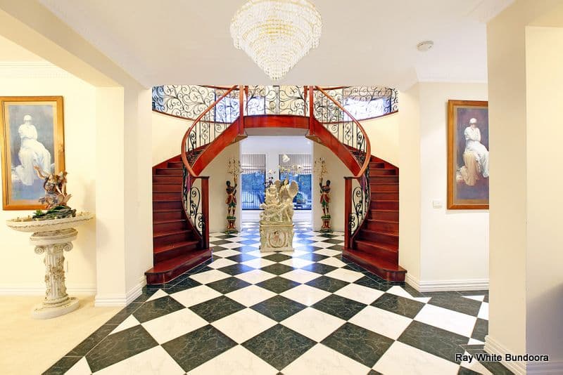 3 Howe Court, BUNDOORA VIC 3083, Bundoora - Thumbnail 2