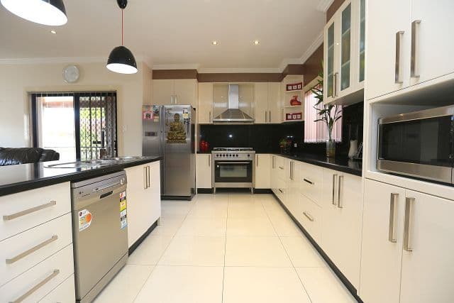 3 Breasley Avenue, YAGOONA NSW 2199, Yagoona - Thumbnail 3