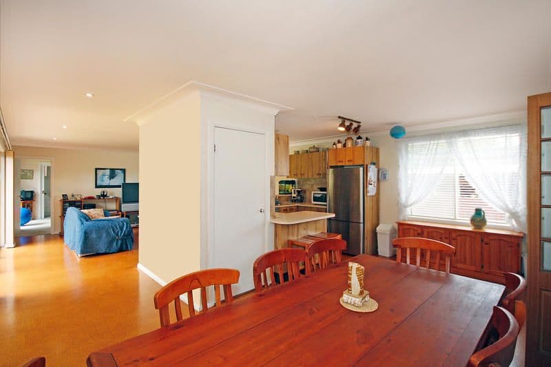 61 Parklands Avenue, HEATHCOTE NSW 2233, Heathcote - Image 1