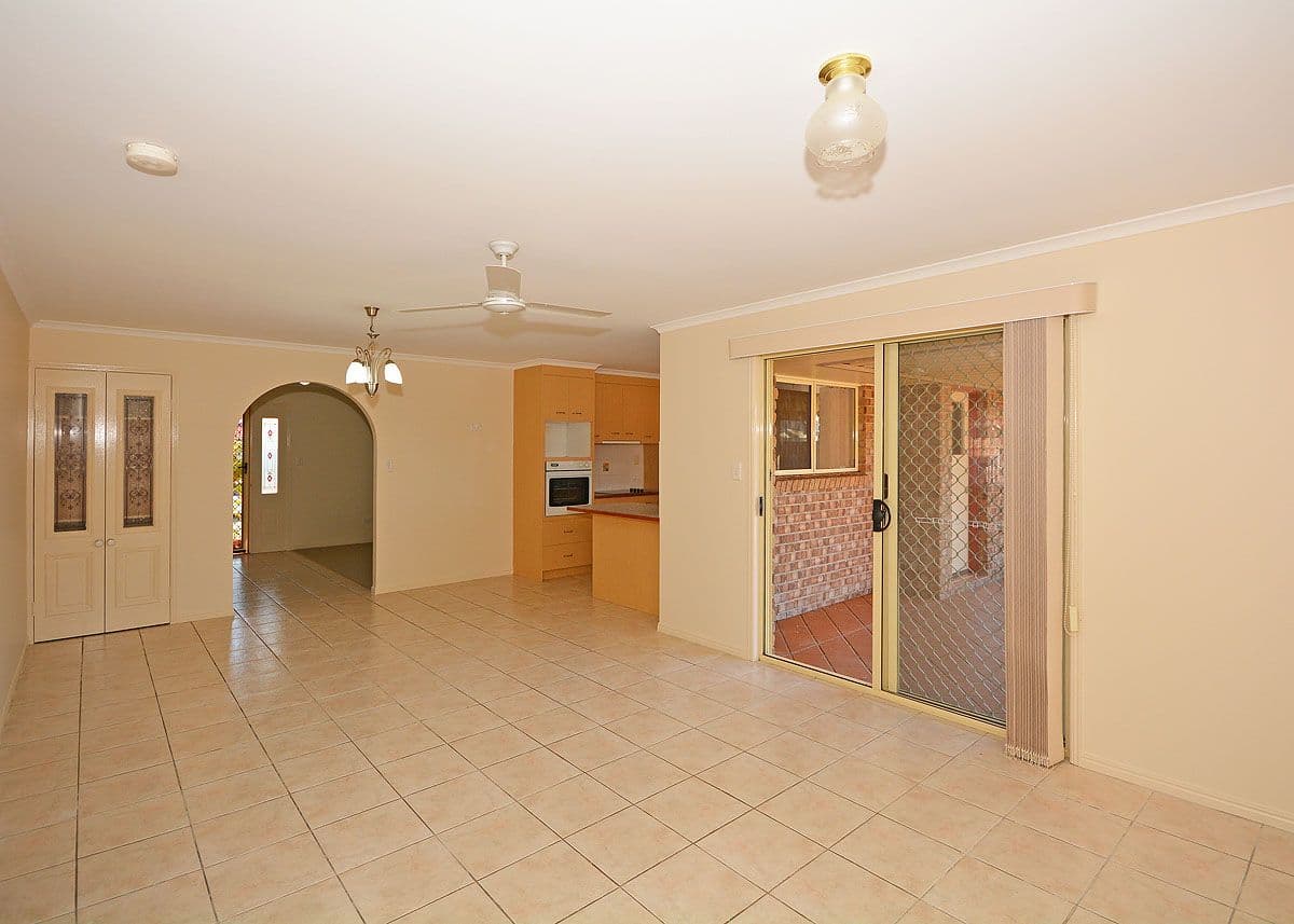 15 Spoonbill Way, Eli Waters QLD 4655, Eli Waters - Thumbnail 2