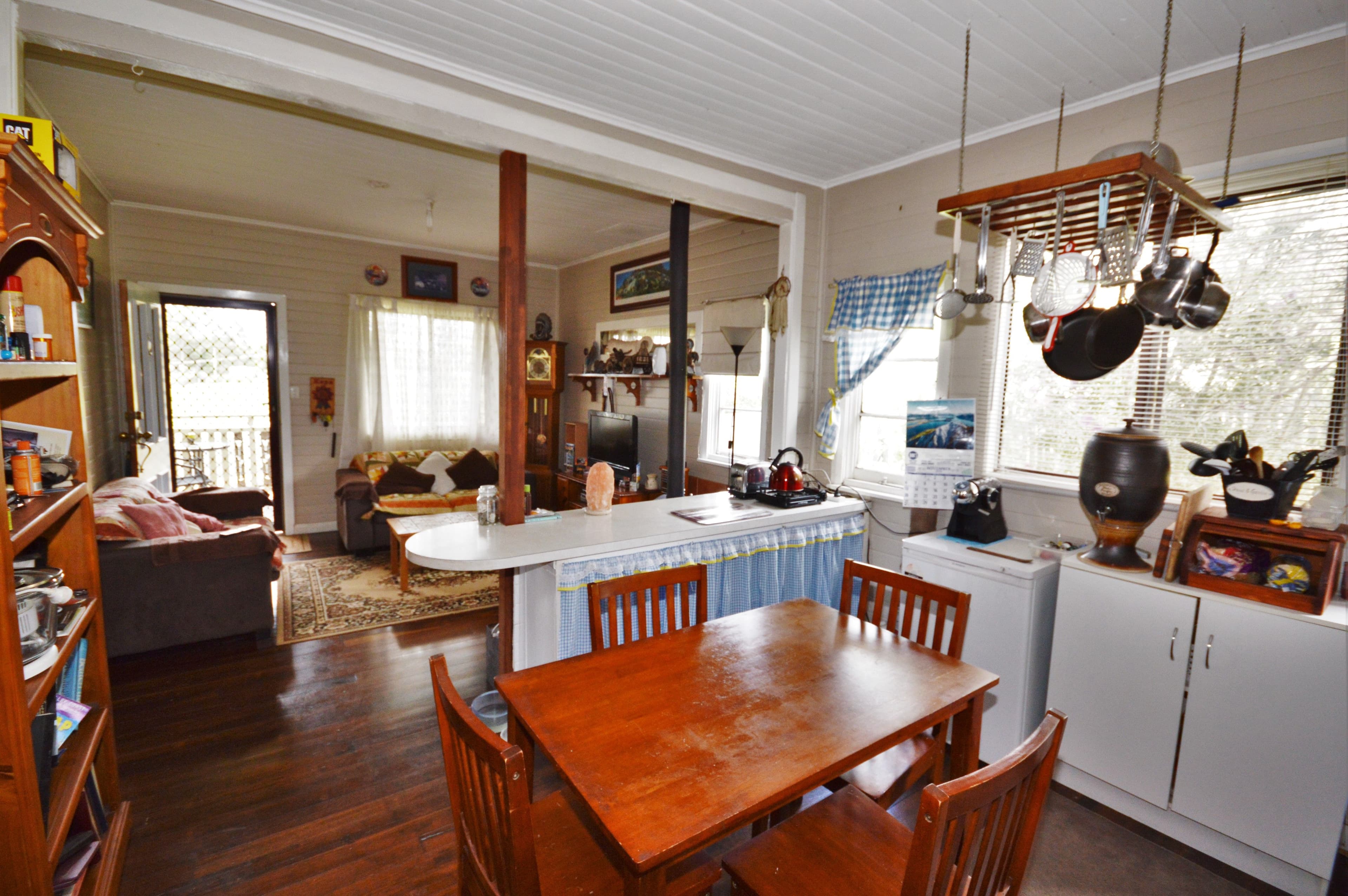 15 Timms Avenue, Ulong - Thumbnail 2