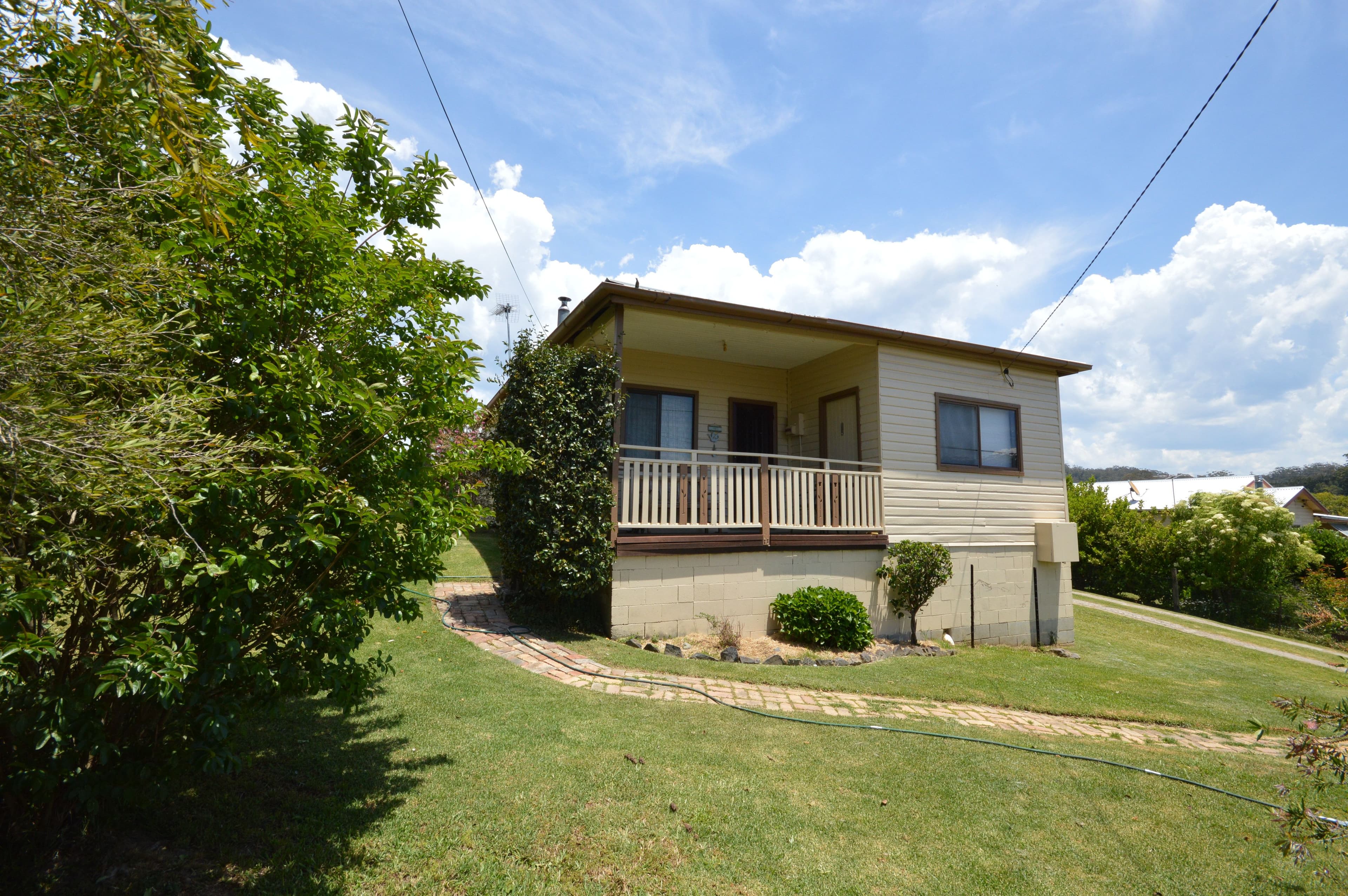 15 Timms Avenue, Ulong - Thumbnail 4