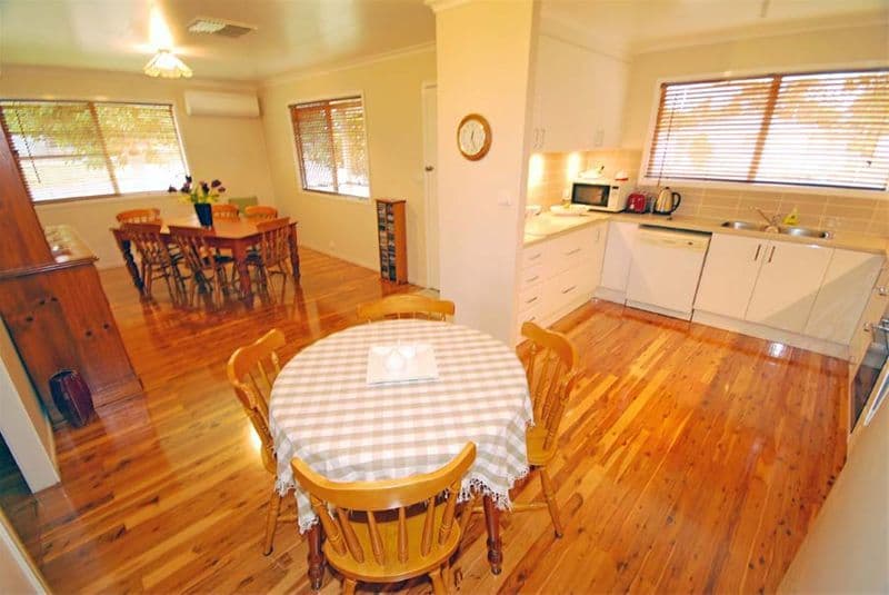 1 Castle Street, BILOELA QLD 4715, Biloela - Thumbnail 4