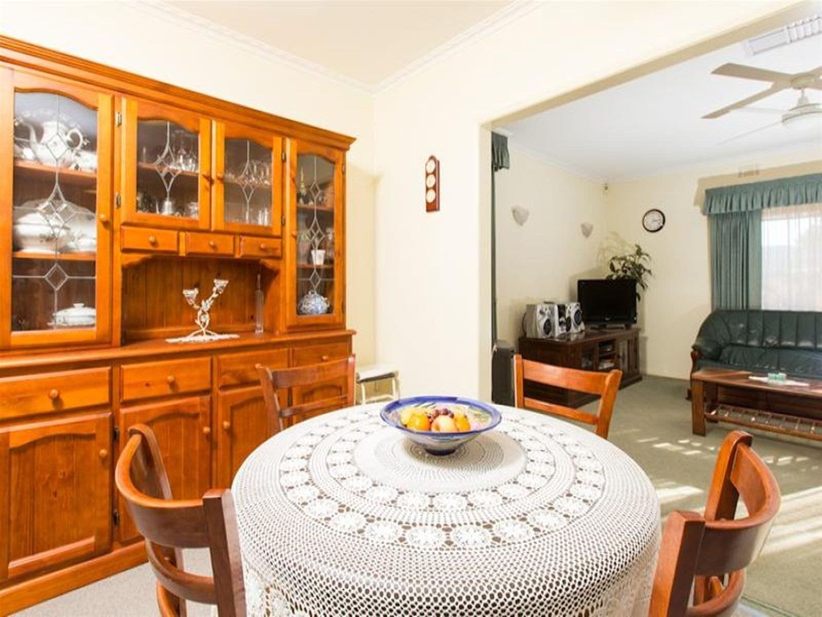 683 Cureton Avenue, Nichols Point - Thumbnail 4