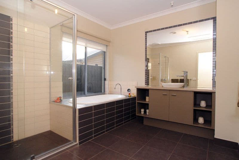 64/1 Acacia Avenue, Surfers Paradise, QLD, 4217, Surfers Paradise - Thumbnail 4