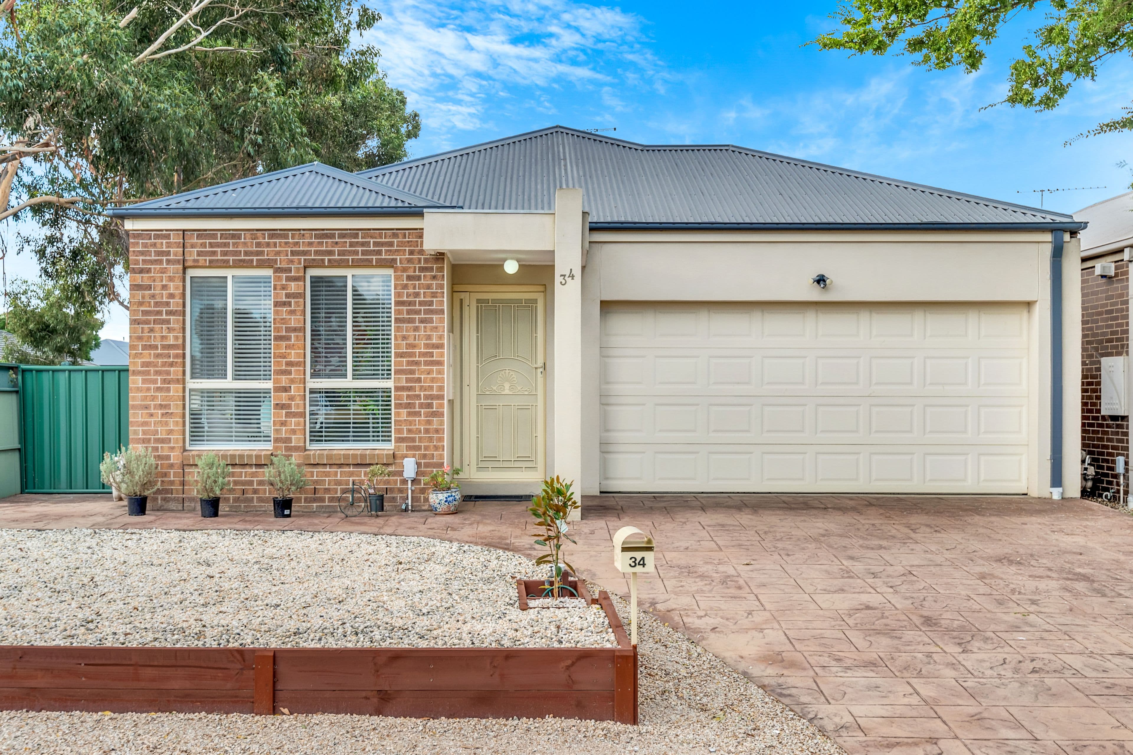 34 Fawkner Lane, Craigieburn VIC 3064, Craigieburn - Image 1
