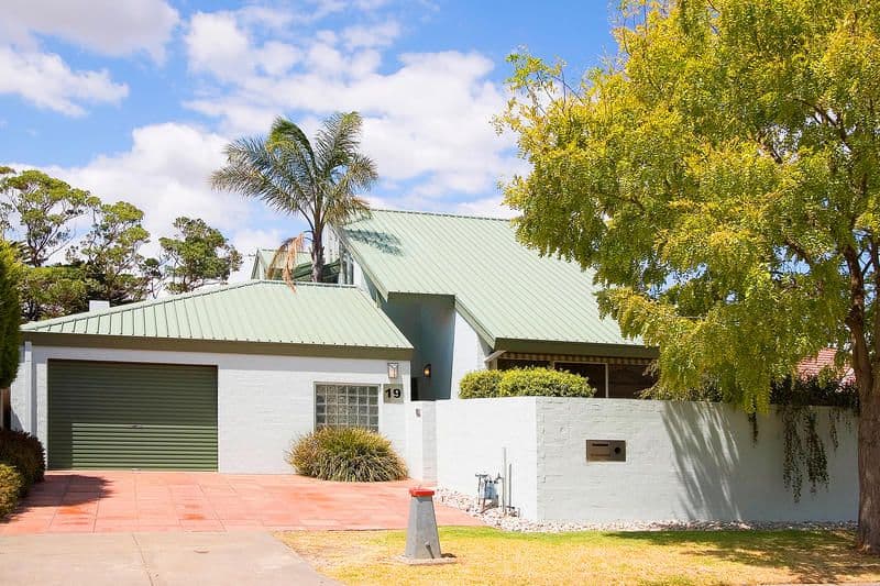 19 Higgins Close, DINGLEY VILLAGE VIC 3172, Dingley Village - Thumbnail 2