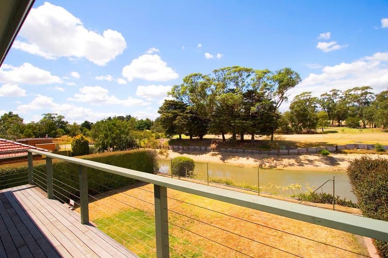 19 Higgins Close, DINGLEY VILLAGE VIC 3172, Dingley Village - Thumbnail 3