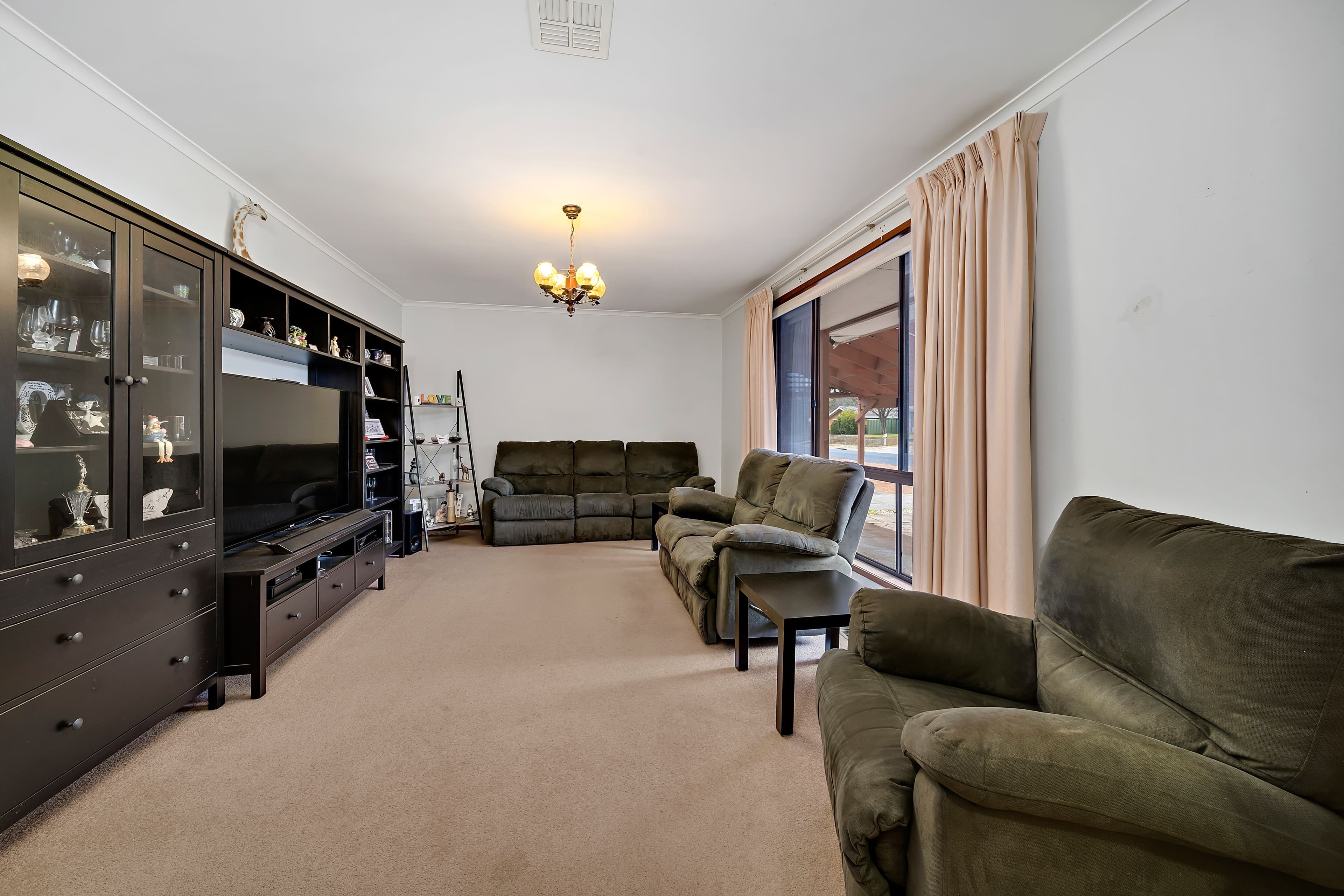 17 Freehill Street, Evatt ACT 2617, Evatt - Thumbnail 8