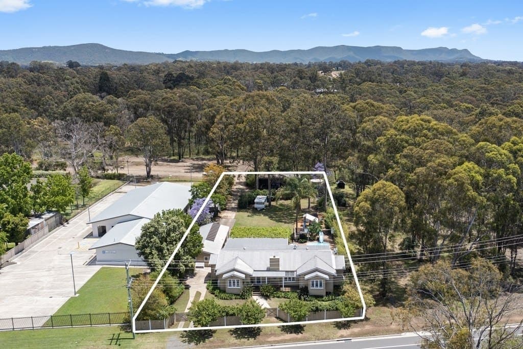 75 Wine Country Drive, Nulkaba - Thumbnail 3